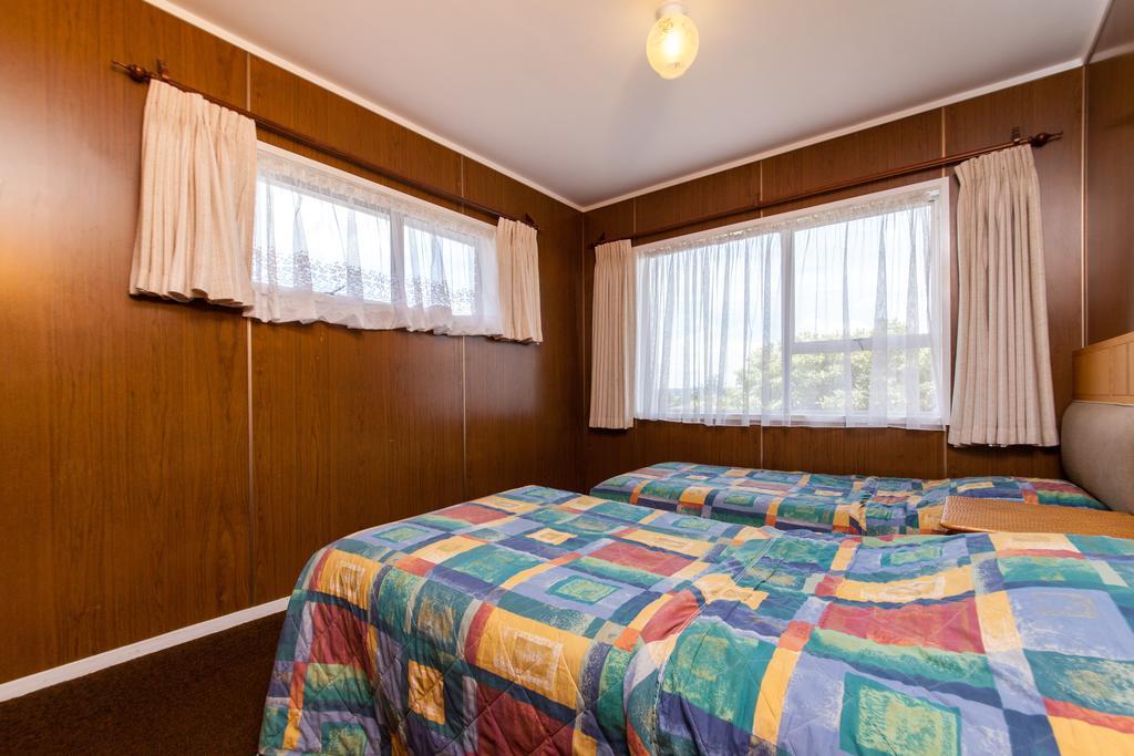 Sunset Lodge Motel Taupaki 객실 사진
